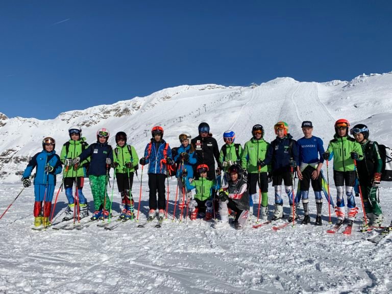 Treniraj naporno, pobjeđuj sa lakoćom: Trening kamp mladih bh. skijaša sa višestrukim svjetskim šampionom Ivicom Kostelićem