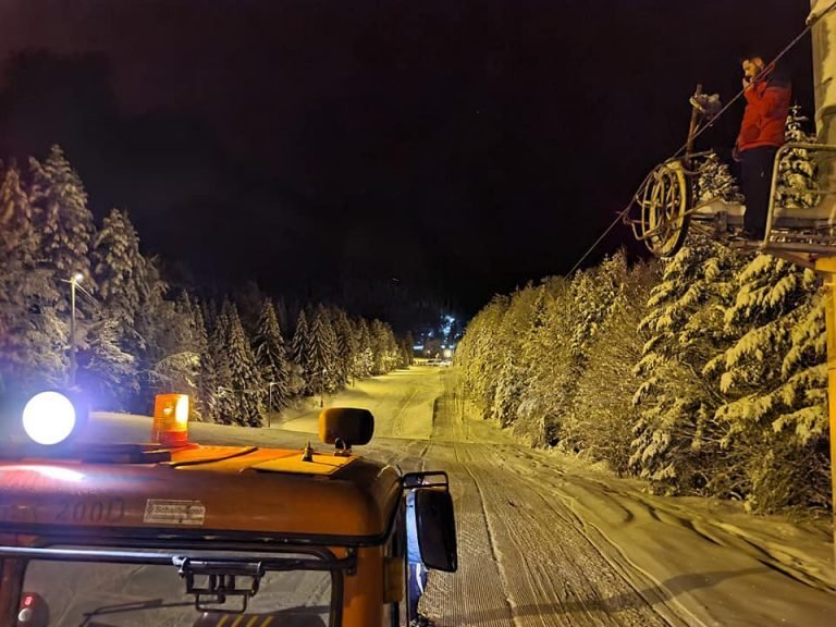 Pogledajte termine skijanja na Ponijerima kod Kaknja