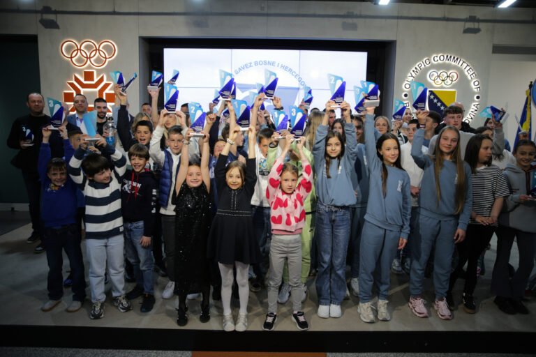 VEČE SNJEŽNIH ŠAMPIONA U ZETRI: SS BiH krunisao najbolje u sezoni 2025/2026.